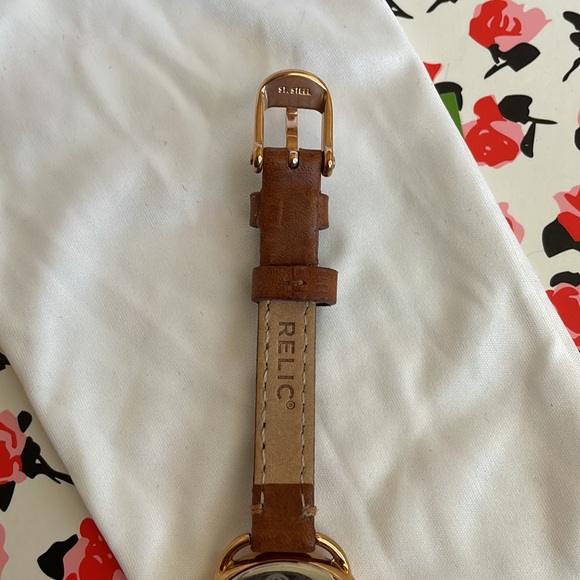 Relic Rose Gold Leather Watch - Picture 5 of 7